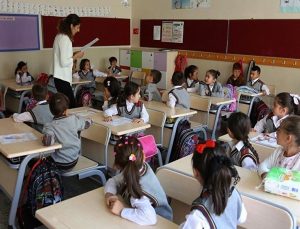 Devlet Okulunda 6 Bin TL Kayıt Ücreti İddiası! Veliler Tepkili: “Bu Resmen Soygun”