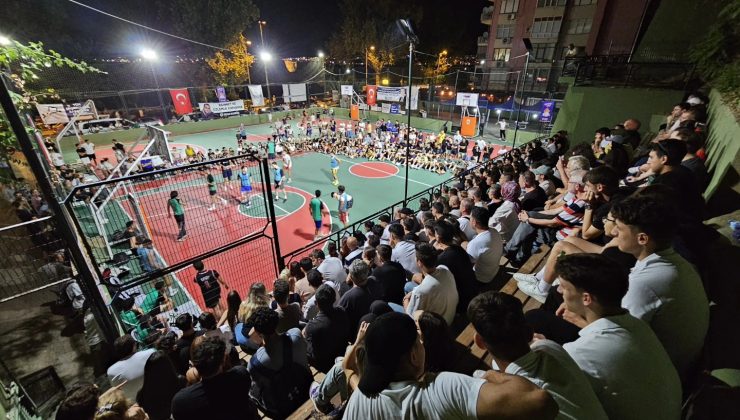 Gölcük’te Rekor Katılımlı Sokak Basketbolu Turnuvası Sona Erdi