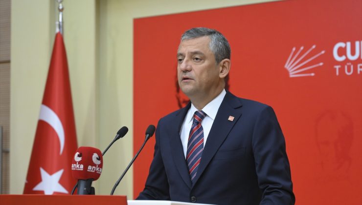 Özgür Özel’den Özlem Çerçioğlu Açıklaması: “Olmaz Olsun Öyle Aydınlanma”