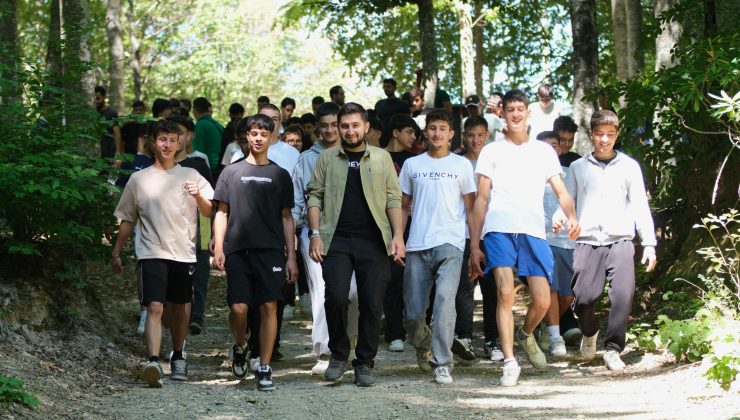 Kılavuz Gençlik’ten motivasyon kampı