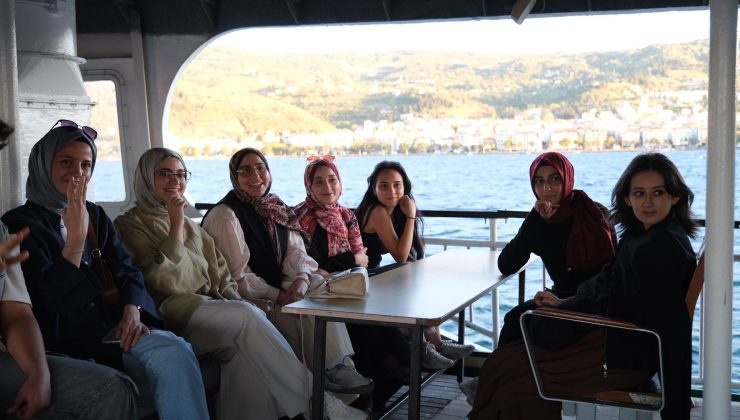 Kılavuz Kariyer öğrencilerine mehtap turu