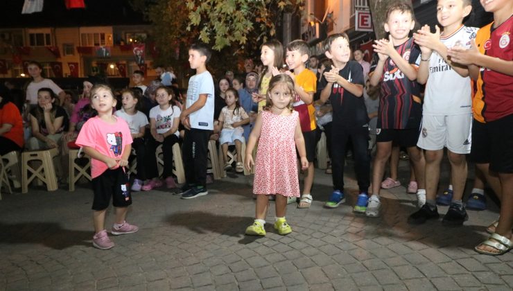 Derince’de Çocukların Yaz Neşesi Çınarlı’da Devam Etti