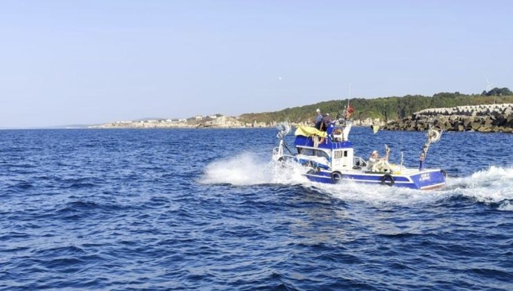 Kocaeli’de Balıkçılar ‘Vira Bismillah’ Diyerek Denize Açıldı
