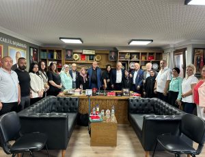 Şehit aileleri ve gazilerdenTuncay Batı’ya özel ziyaret