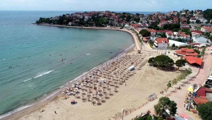 Kandıra’da Bazı Plajlarda Denize Girmek Yasaklandı