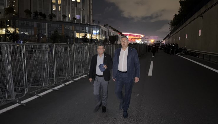 CHP’li Vekillerden İstanbul İl Başkanlığına Destek