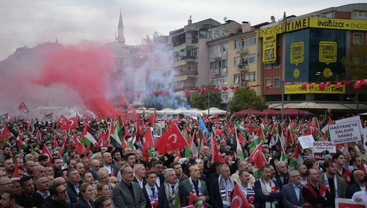 Kocaeli’de on binler,Sumud Filosu için tek yürek oldu