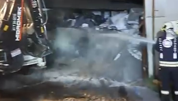 Gölcük’te Geri Dönüşüm Tesisini Ateşe Verdiler